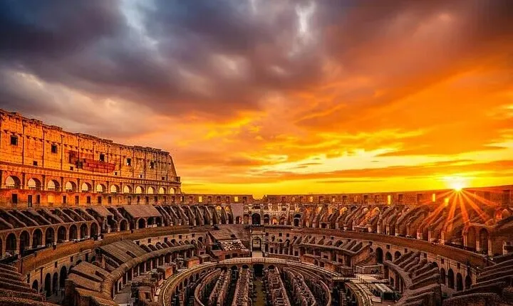 Colosseum Night Tour with Arena & Underground Special Experience