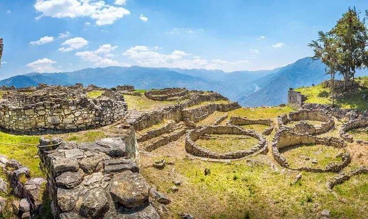 Chachapoyas: Kuelap Archaeological Site - Guided English/Spanish