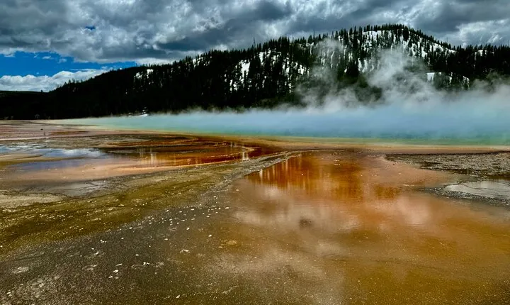 1st Class Luxury Specialty Tours of Yellowstone From Cody Wyoming