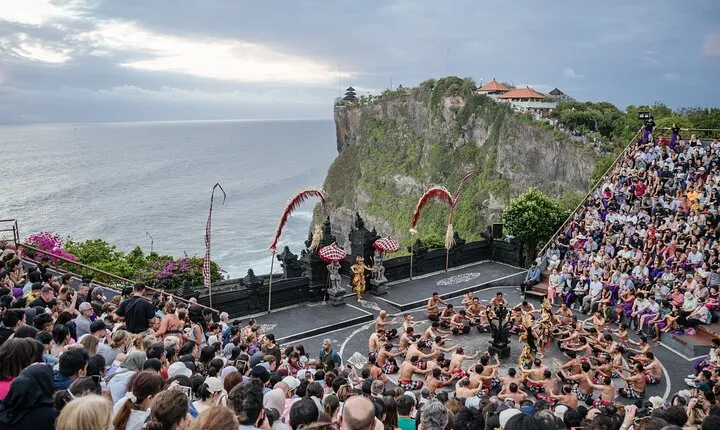 Skip The Line Tour: Uluwatu Temple and Kecak Fire Dance Tour – Half Day