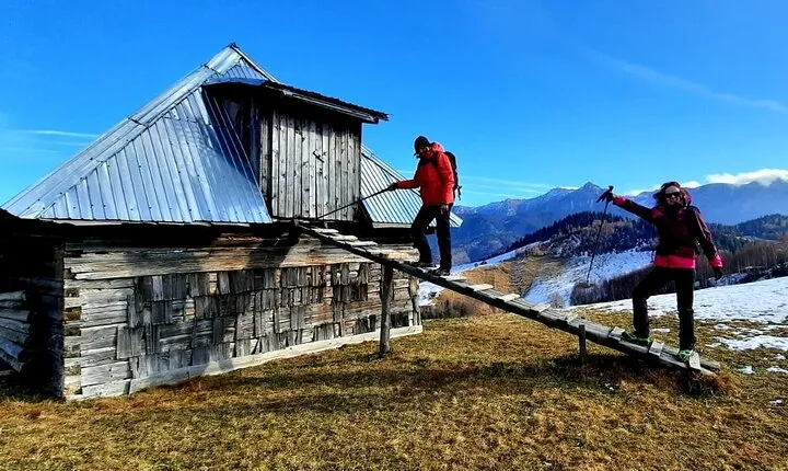 Hiking thought the best mountain villages in Romania-Private tour from Brasov