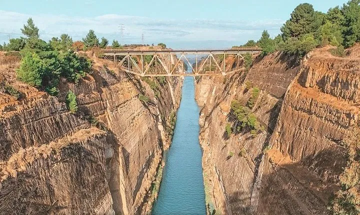 Temple of Apollon and Corinth canal trip from Athens