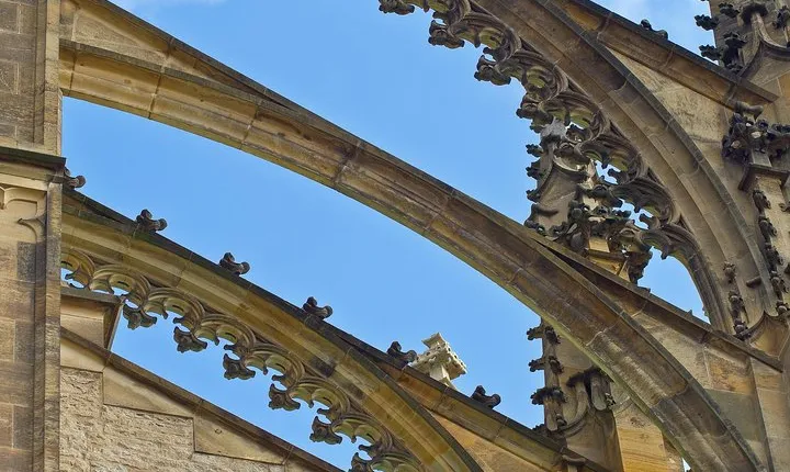 Kutna Hora & St. Barbara Cathedral & Ossuary