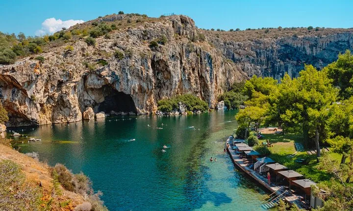 Private Tour to Lake Vouliagmeni and Temple of Poseidon