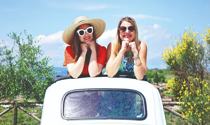 Fiat 500 Tour of the Chianti Roads from San Gimignano