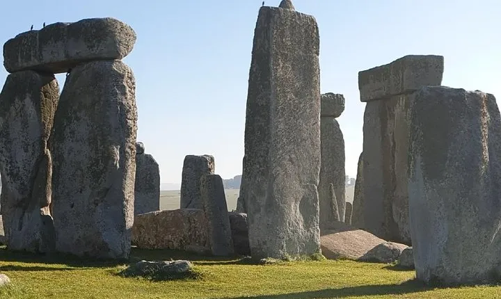 Private Driver Tours Avebury.Stonehenge.Salisbury.