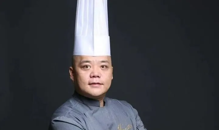 Experience Award-Winning Chef Johnny's Vino Chef Steakhouse