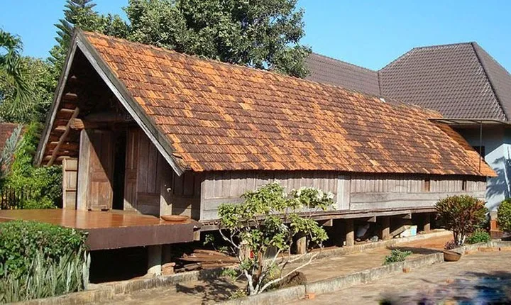 City tour, DrayNur waterfall and Ban Don village Buon Ma Thuot