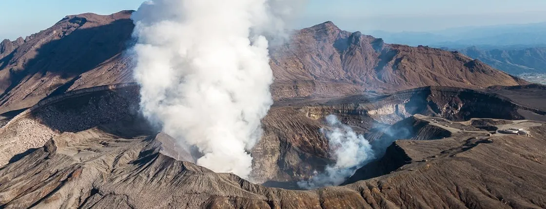 Aso Volcano, Onsen and Aso Shrine Full Day Tour from Fukuoka