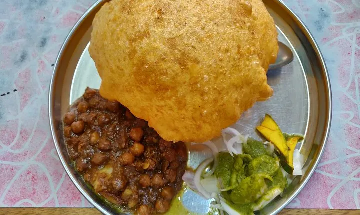 Old and New Delhi Street Food Sampling