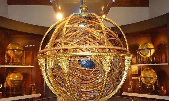 Small-group Guided tour of Galileo's Museum