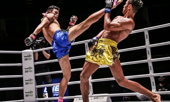 Muay Thai Ticket Thapae Boxing Stadium Chiang Mai Live Fight