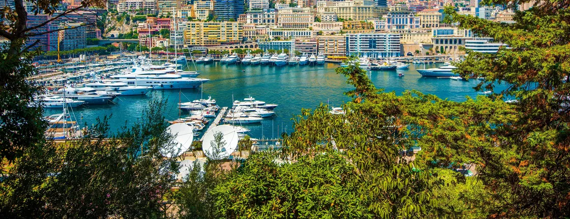 Eze, Monaco and Monte Carlo half-day group tour from Nice