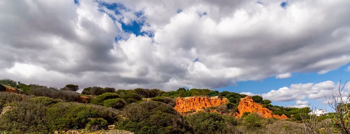 Full-day guided Jeep tour from Albufeira