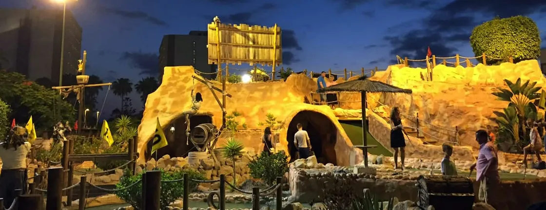 Tenerife Mini Golf in Las Americas