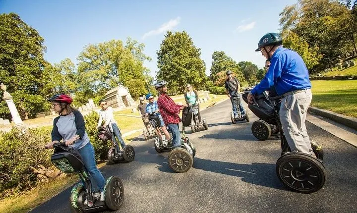Hollywood Cemetery Segway Tour in Richmond