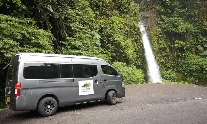 Private Transfer Airport to Manuel Antonio or Jaco Beach From San Jose