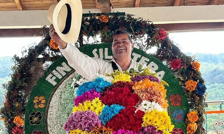 Medellin Flower and Silleteros PrivateTour