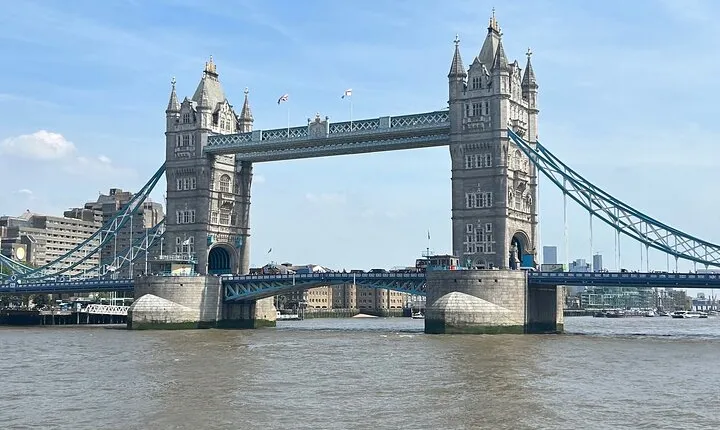 London Private Walking Tour with a Local