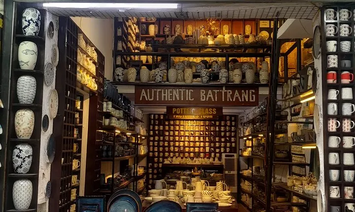 Explore Bat trang village & Ceramics factories with local guide