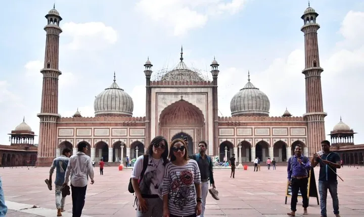 1 Day Delhi and 1 Day Taj Mahal Tour by Car