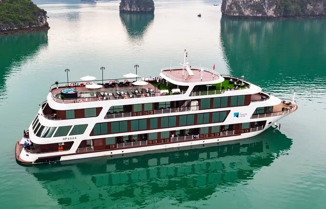 Le Theatre Cruise - Wonder on Halong Bay 2 Days 1 Night Tour