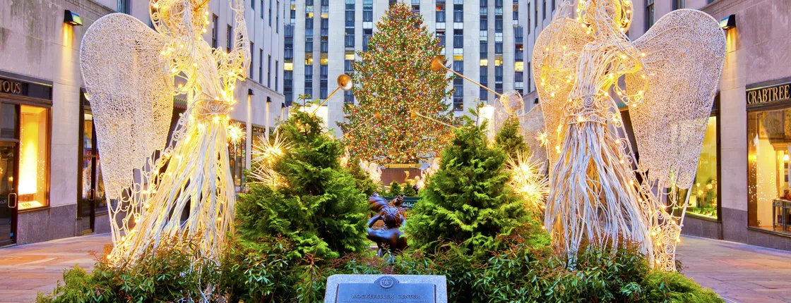 New York City holiday double-decker bus and walking tour