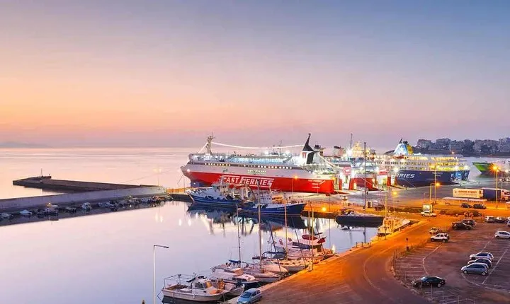 Athens center to Rafina port