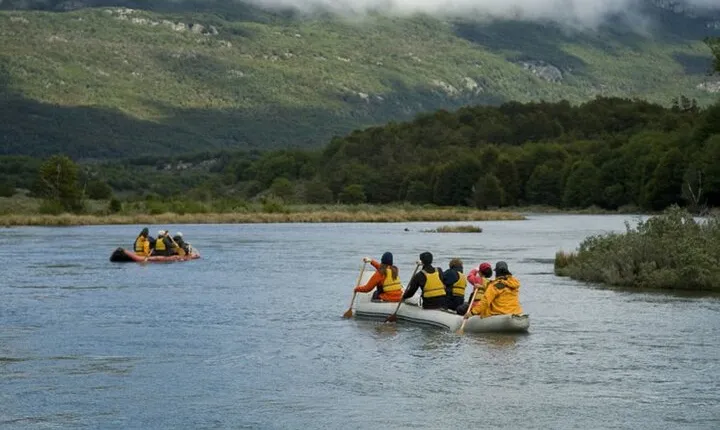 Scenic Route from Ushuaia Hike and Adventure in Dukies