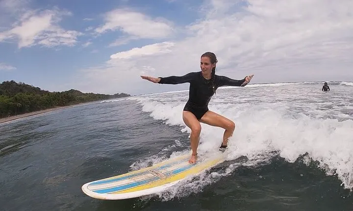 2-Hour Surf Lesson in Montezuma