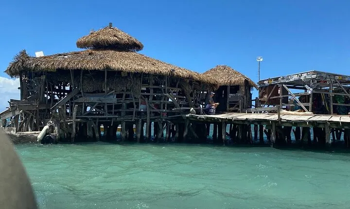 Private transport Combo to Pelican Bar and Appleton Rum factory