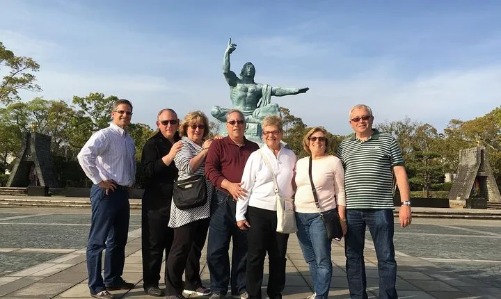 Tour Nagasaki or Fukuoka in Privacy and Comfort.