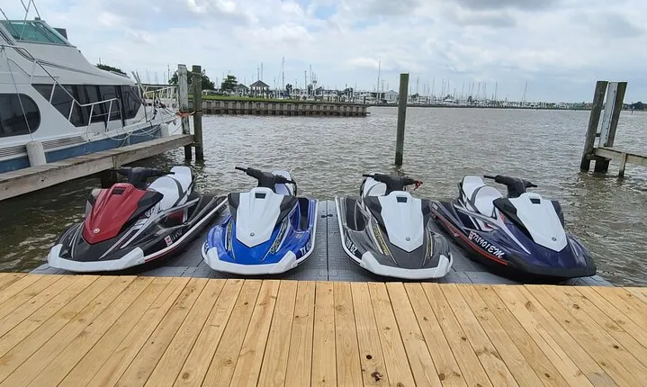 1-hour Single Jet Ski Rental in Seabrook - up to 2 passengers