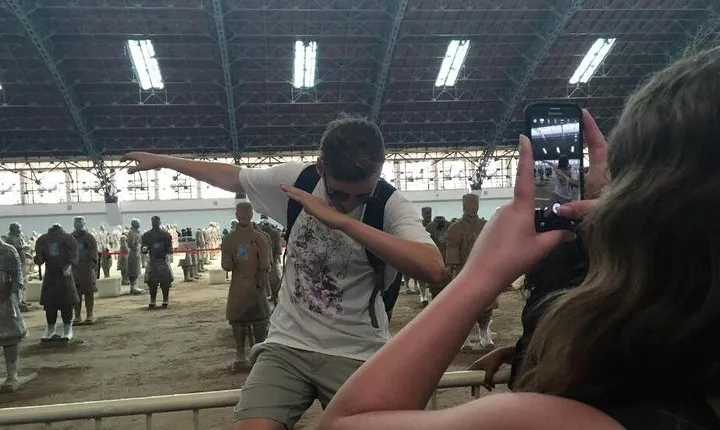 All Inclusive Customizable Terracotta Warriors Tour With Food and Evening Show