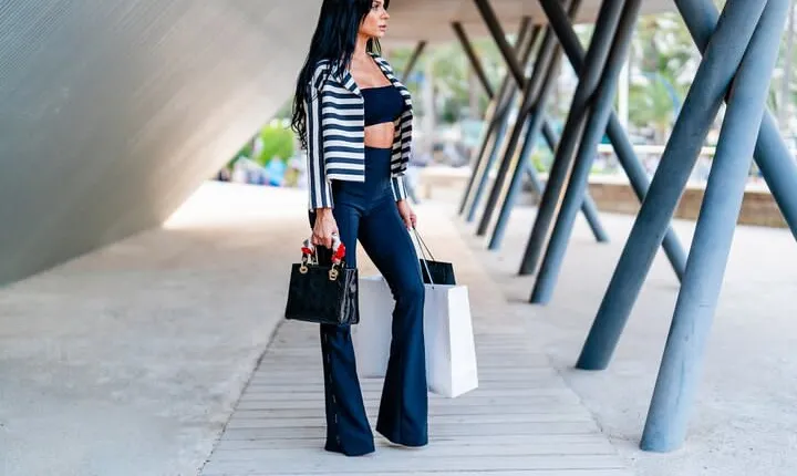 Paris Local Fashion Designers Shopping Tour with a Stylist