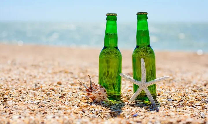 Private Tour Rum and Beer Tour with Lunch on Cayman Islands