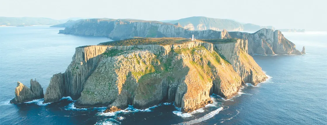 Tasman Island Cruises full day tour from Hobart with Devil Park visit