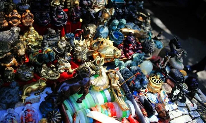 Flexible Private Guangzhou Shopping Tour with Local Shopping Guru