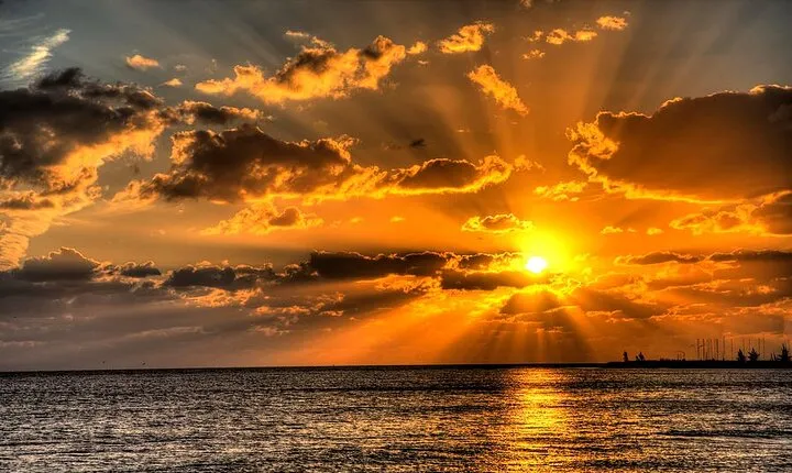 Six Fins Key West Private Sunset Cruise – Luxury Charter Boat