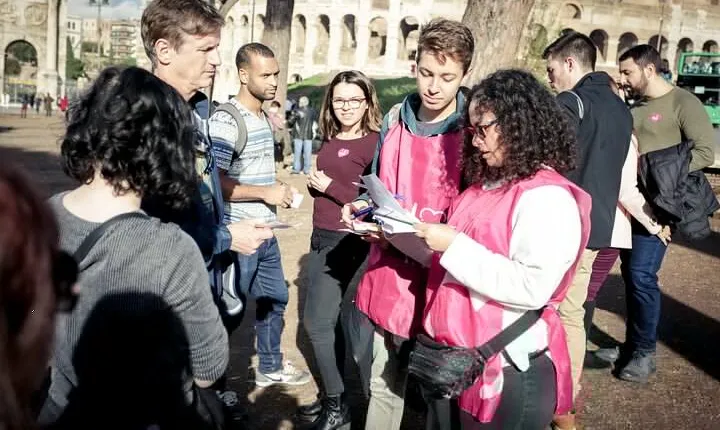 Small-group Colosseum, Forum and Palatine Guided Tour