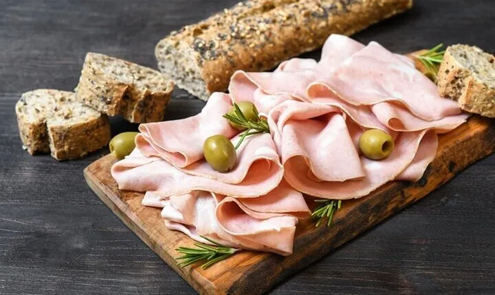 Bologna Street Food Tour With A Local Guide