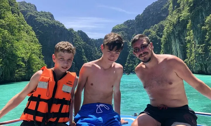 Phi Phi 4 Islands Early Bird by Speedboat Tour from Krabi