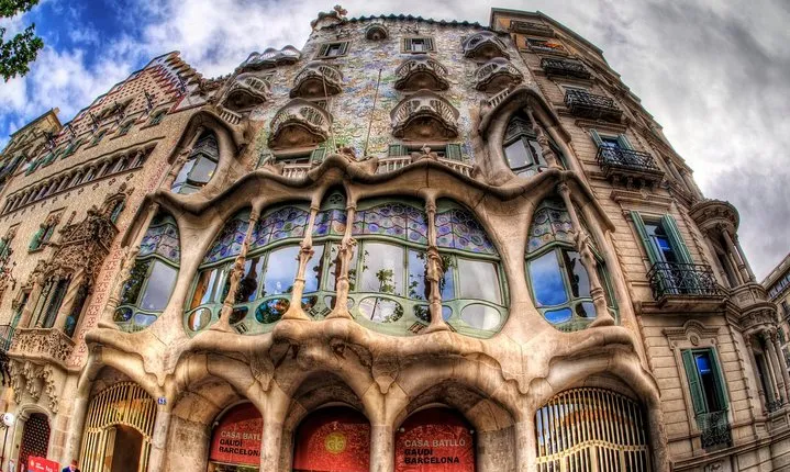 Art Nouveau Private Tour of Gaudi’s Barcelona