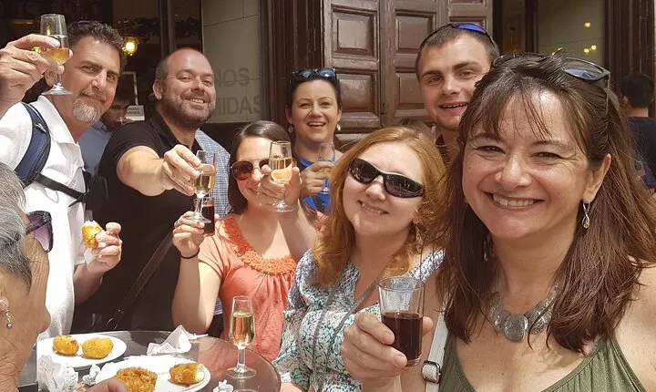 Madrid Small Group Tapas Tour at 4 Venues -Lunch or Dinner