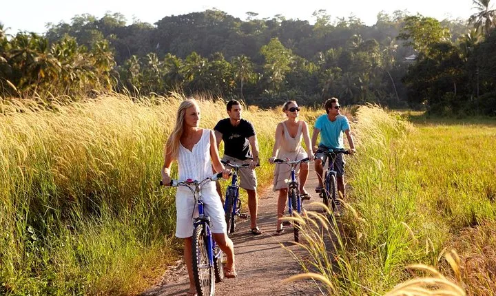 Countryside Cycling Tour in Galle