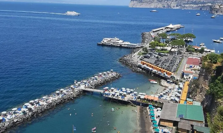 Rome to Pompeii and Sorrento Day Trip with Limoncello Tasting