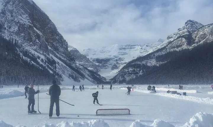 Lake Louise and Marble Canyon Winter Tour