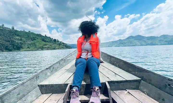 Day Trip to Rwanda's Twin Lakes: Nature Hike & Scenic Boat Cruise