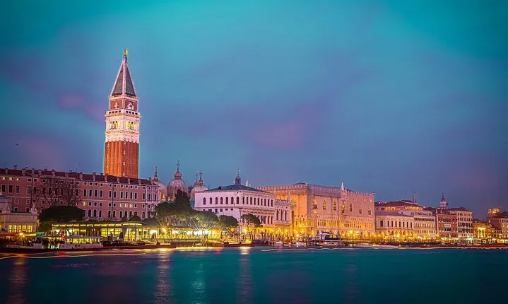 Venice Skip the line of San Mark Basilica and Doge's Palace Tour