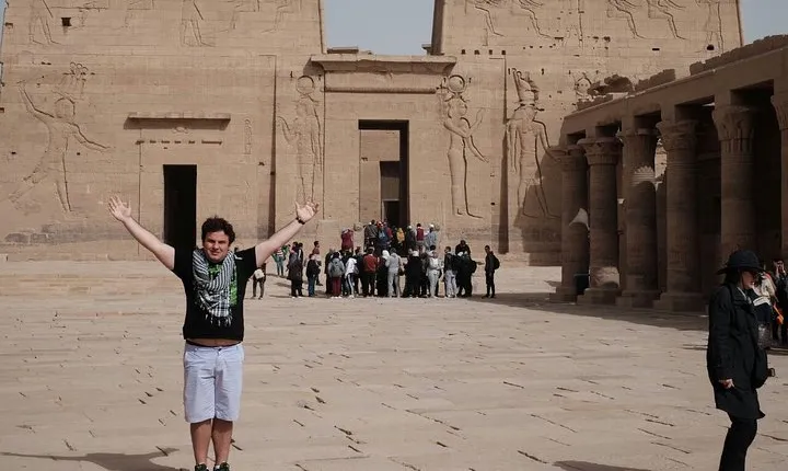 4 Days Nile Cruise from Aswan to Luxor
